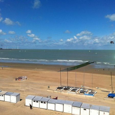 Appartement sur la digue à Knokke-Duinbergen Exterior foto